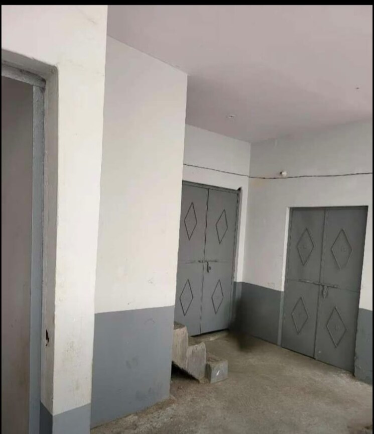 Floor Plan, shalimar bagh Commercial Warehouse 100 Sq.Yd. In Shalimar Bagh Delhi 8219361