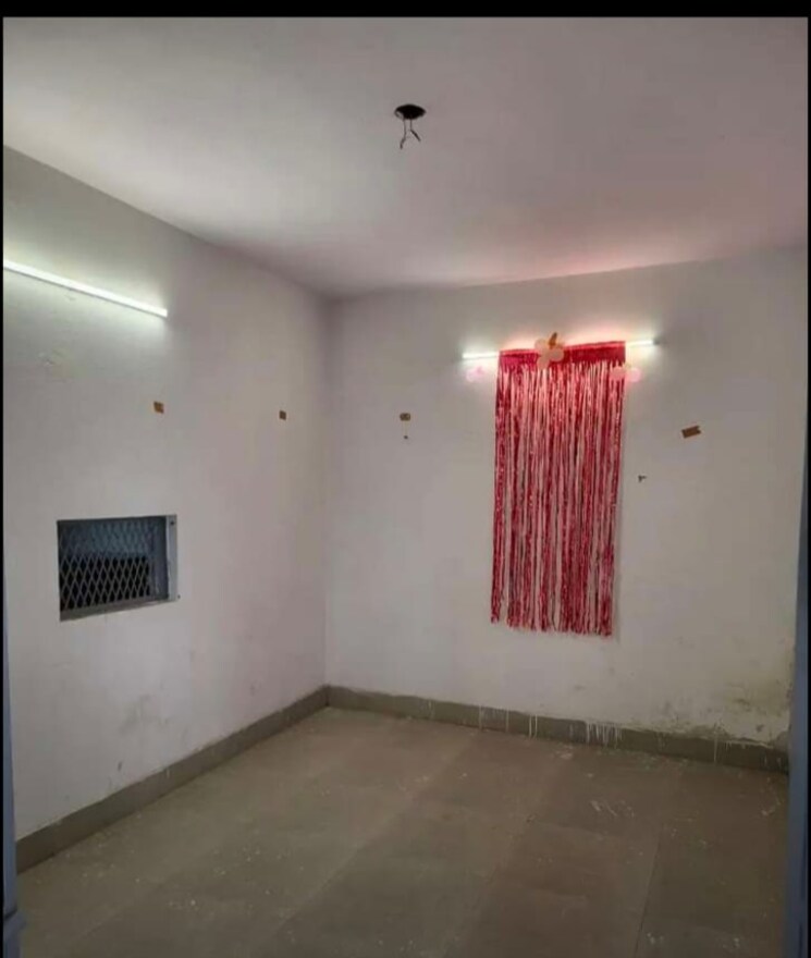 Floor Plan, shalimar bagh Commercial Warehouse 100 Sq.Yd. In Shalimar Bagh Delhi 8219361