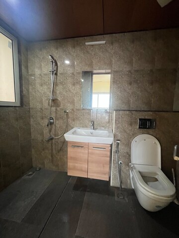 Bathroom in 3 BHK Apartment at SD Astron Tower, Kandivali East – for Rent