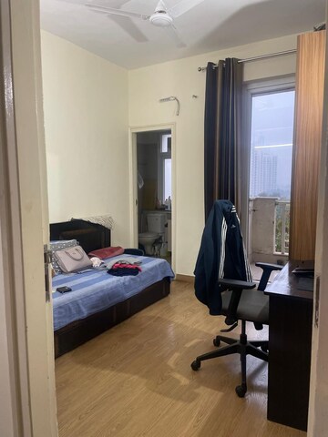 Team Area in 3 BHK Apartment at Emaar Palm Hills, Sector 77 – for Rent