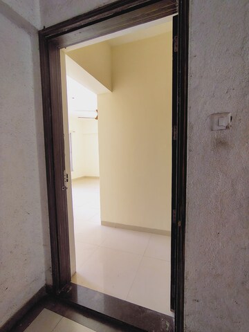 Room in 2 BHK Apartment at Goyal My Home MH 14, Punawale – for Rent