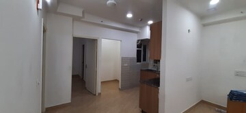 Room in 3 BHK Apartment at Gaur City 2 - 14th Avenue, Sector 16c Greater Noida – for Rent