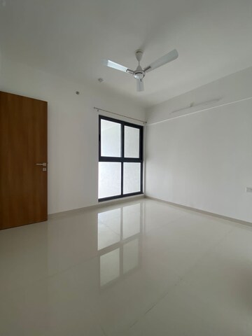 Room in 2 BHK Apartment at Majestique Signature Towers, Balewadi – for Rent