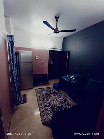 Living Room in 2 BHK Builder Floor at Pitampura – for Rent