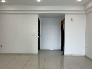 Room in 3 BHK Apartment at Jayabheri The Summit, Narsingi – for Rent
