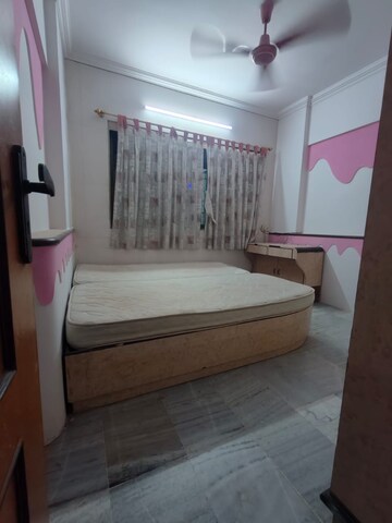 Bedroom in 2 BHK Apartment at Pleasant CHS Malad, Malad West – for Rent