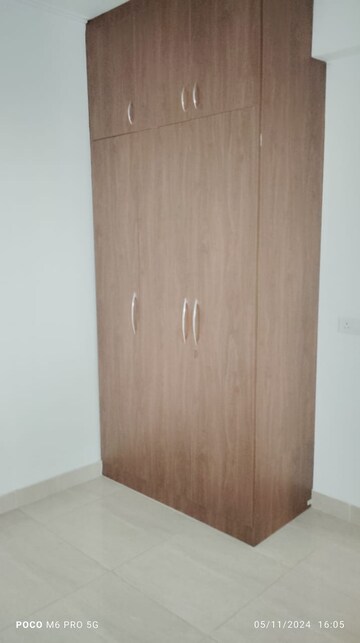 Furnished Amenities in 2 BHK Apartment at Gaur City 7th Avenue, Sector 4, Greater Noida – for Rent