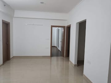 2 BHK Apartment For Rent in Gaur City 7th Avenue Sector 4, Greater Noida Greater Noida  8219524