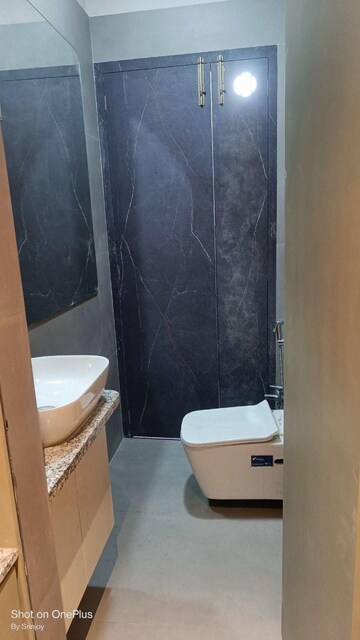 Furnished Amenities in  Office Space at Salt Lake Sector V – for Rent