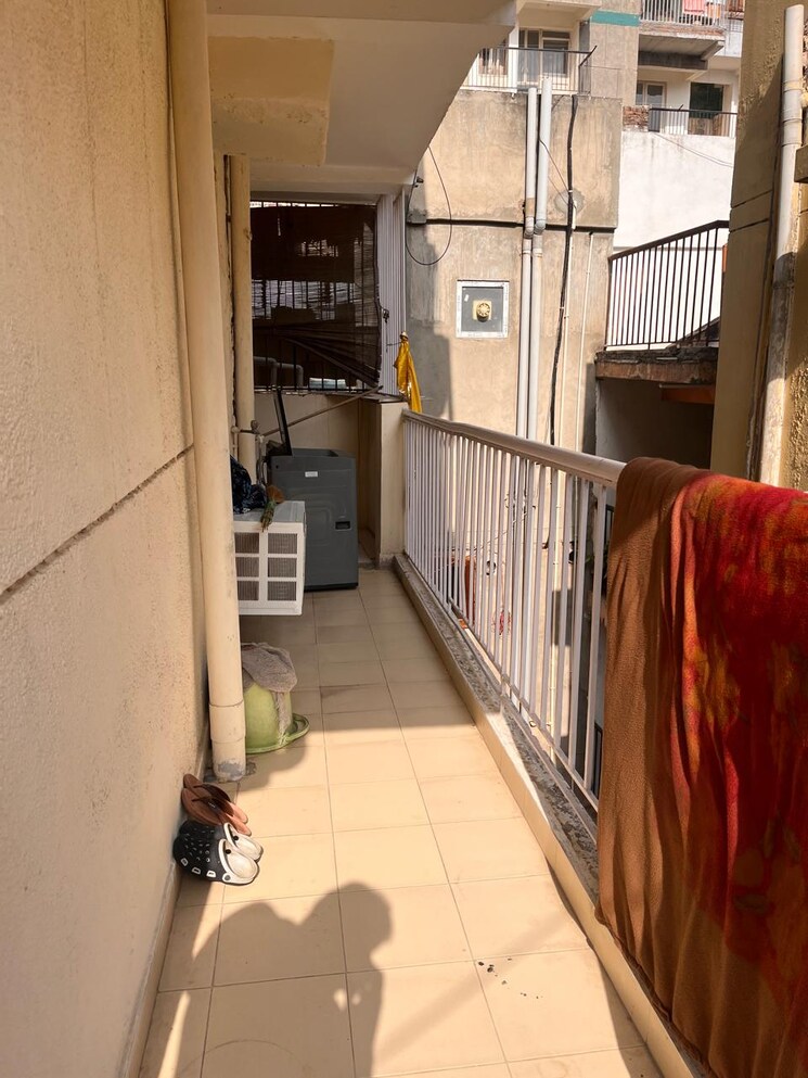 Balcony, vasant kunj 2 Bedroom 1150 Sq.Ft. Apartment In Vasant Kunj Delhi 8219652