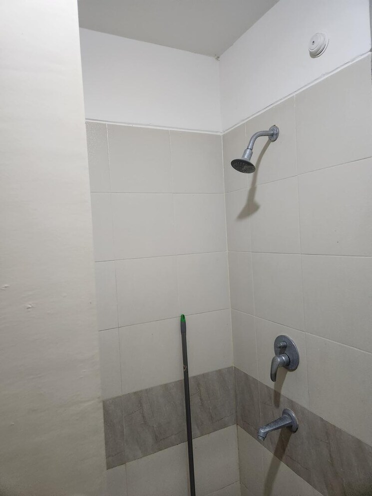 Bathroom, m3m-marina 2.5 Bedroom 1508 Sq.Ft. Apartment In Sector 68 Gurgaon 8219702
