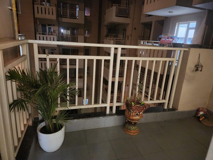 Balcony, m3m-marina 2.5 Bedroom 1508 Sq.Ft. Apartment In Sector 68 Gurgaon 8219702