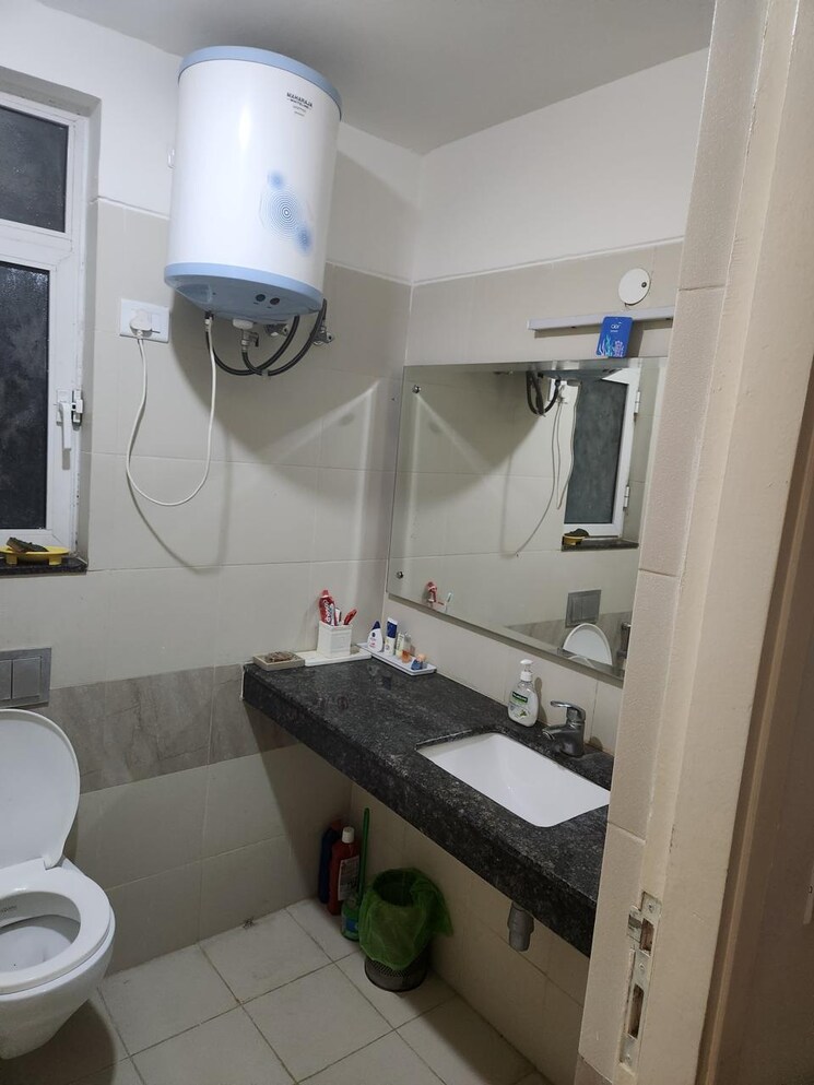 Master Bedroom, m3m-marina 2.5 Bedroom 1508 Sq.Ft. Apartment In Sector 68 Gurgaon 8219702