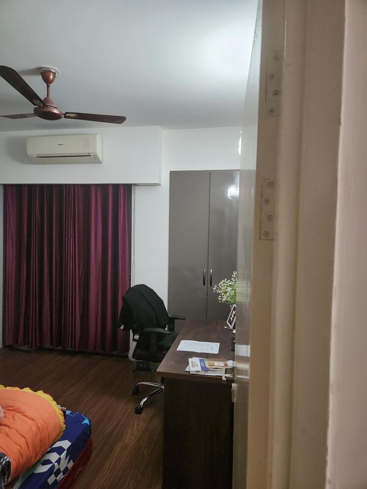 Master Bedroom, m3m-marina 2.5 Bedroom 1508 Sq.Ft. Apartment In Sector 68 Gurgaon 8219702