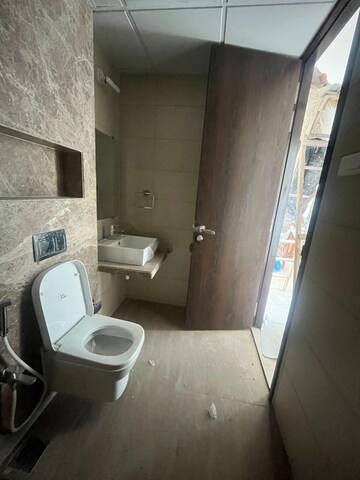 Bathroom in 3 BHK Apartment at Celestia Spaces, Sewri – for Rent