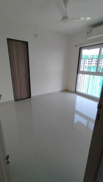 Room in 3 BHK Apartment at Tulsi Vandan, Moshi Pradhikaran – for Sale