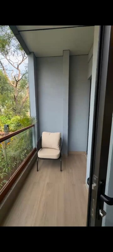 Building Lobby in 3.5 BHK Builder Floor at Signature Global Daxin Vistas, Bhondsi – for Sale