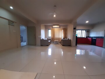 Building Lobby in 3 BHK Apartment at Royal Palms, Goregaon East – for Sale