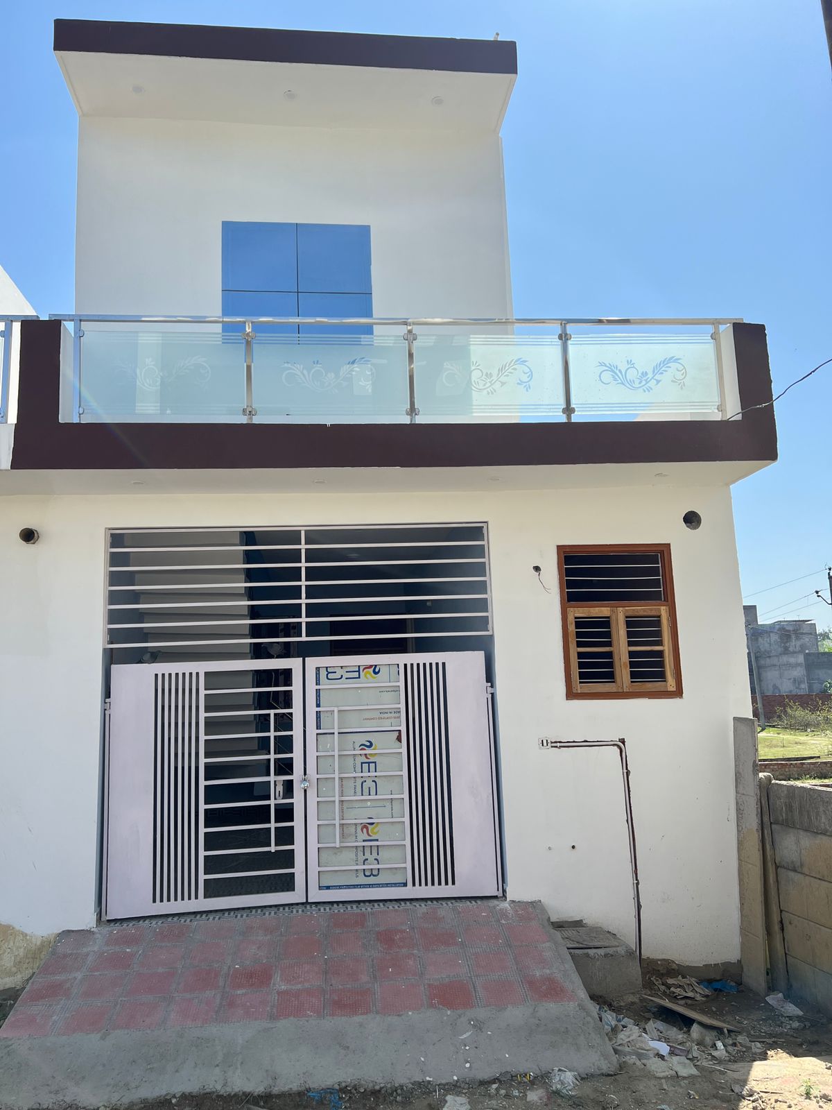 2 BHK + Pooja Room,Study Room Villa For Sale in Amity University Gomti na