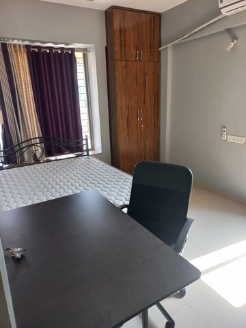 Team Area in 2 BHK Apartment at Gulmohar Goldcoast, Kharadi – for Rent