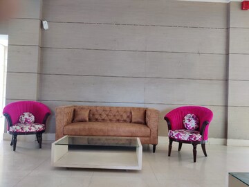 Furnished Amenities in 2 BHK Apartment at BBD Green City, Gomti Nagar – for Rent