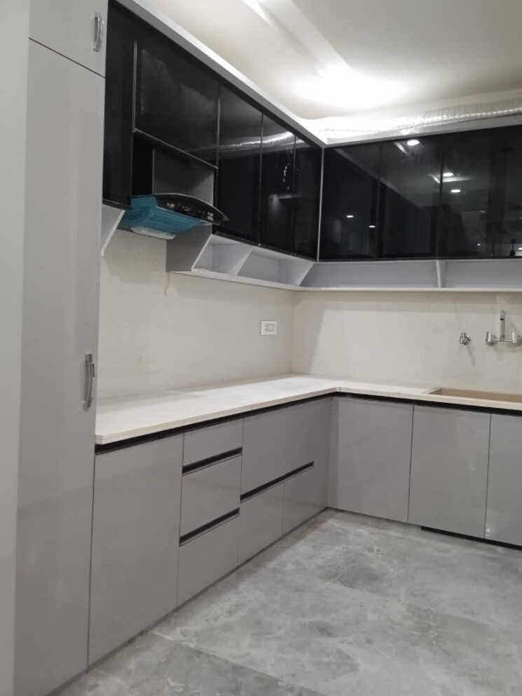 Kitchen, mahavir enclave 1 3 Bedroom 1000 Sq.Ft. Apartment In Mahavir Enclave 1 Delhi 8220030