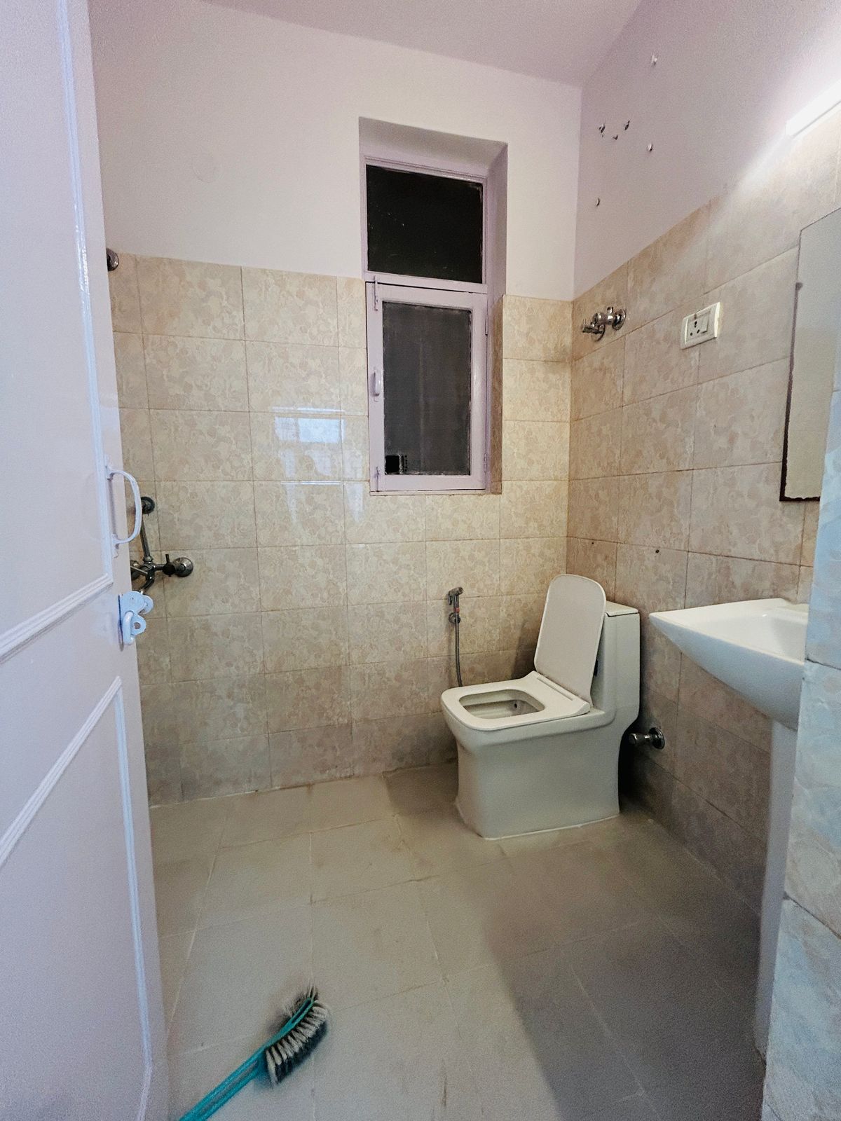 2 BHK + Pooja Room Independent House For Sale in Ansal Plaza Sector-23