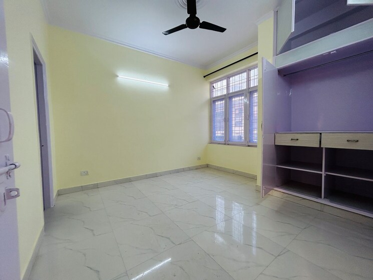 Room, ansal-plaza-sector-23 2 Bedroom 1557 Sq.Ft. Independent House In Sector 23 Gurgaon 8220097