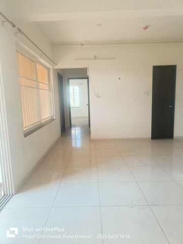 Room in 2 BHK Apartment at Kolte Patil Life Republic, Hinjewadi – for Rent