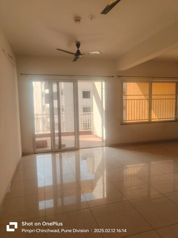 Room in 2 BHK Apartment at Kolte Patil Life Republic, Hinjewadi – for Rent