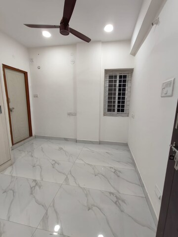 Room in 2 BHK Apartment at Raghavendra Arcade, Kondapur – for Rent