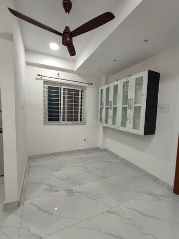 Room in 2 BHK Apartment at Raghavendra Arcade, Kondapur – for Rent