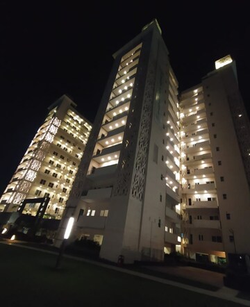 Furnished Amenities in 4 BHK Apartment at Arihant South Winds, Sector 41 – for Sale