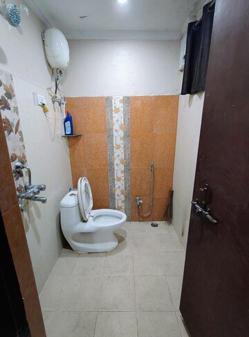 Bathroom in 2 BHK Independent House at Jankipuram – for Rent