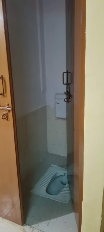 Bathroom in 1 BHK Apartment at Gomti Nagar – for Sale