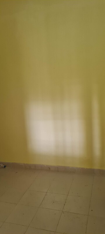 Bedroom in 1 BHK Apartment at Gomti Nagar – for Sale