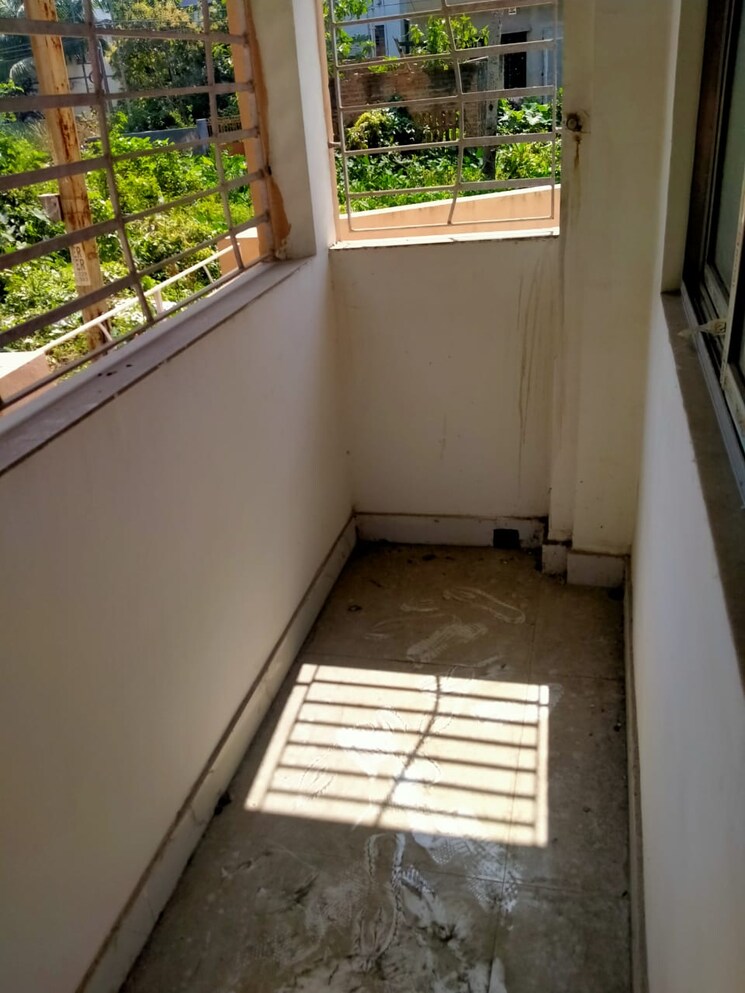 Balcony, behala chowrasta 3 Bedroom 1100 Sq.Ft. Apartment In Behala Chowrasta Kolkata 8220343