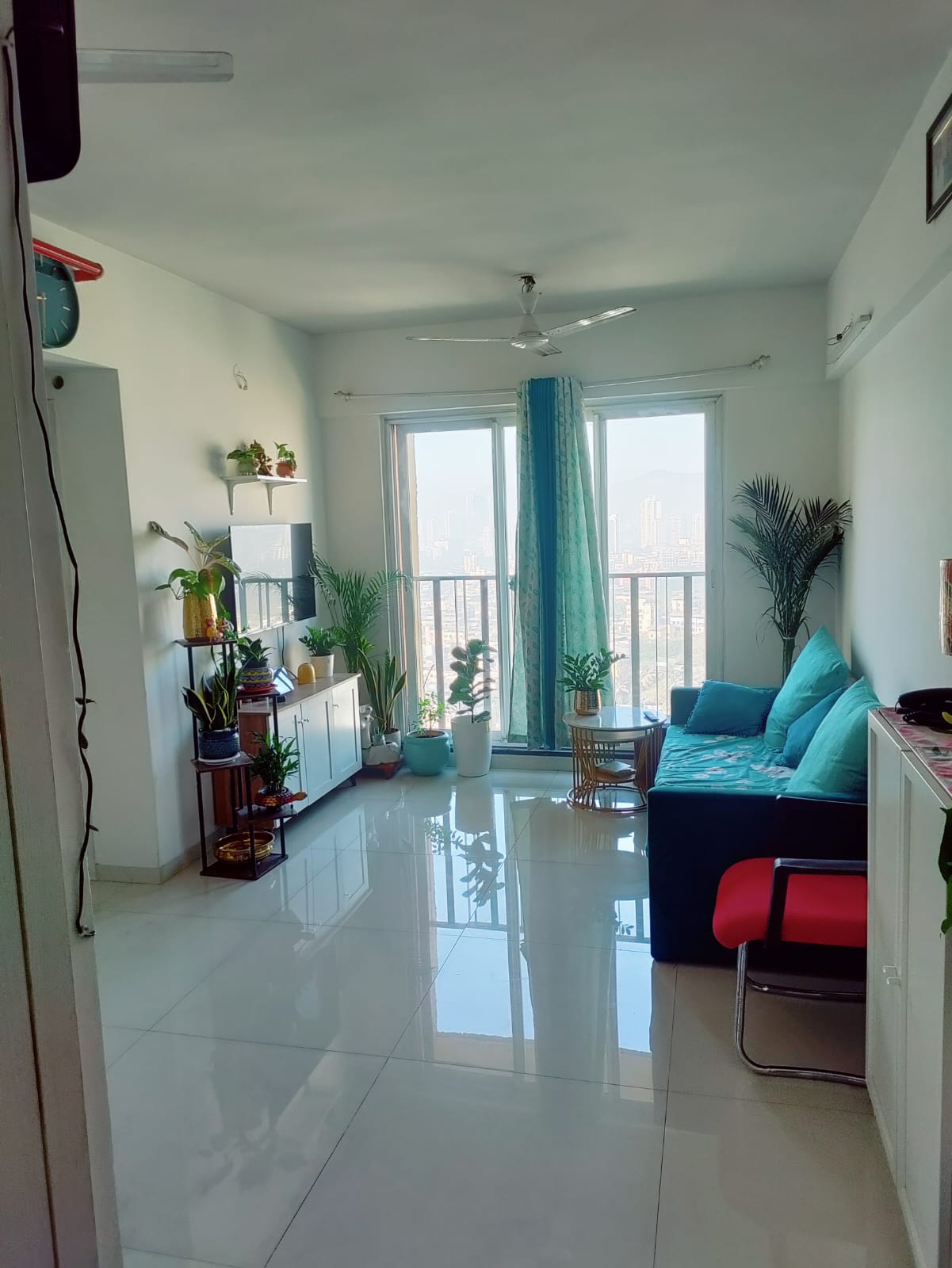 2 BHK 996 Sq.Ft. Apartment in Rustomjee Urbania Aurelia