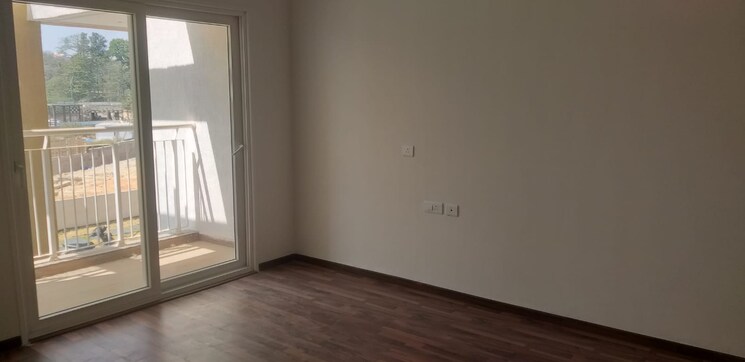 Room, l-t-raintree-boulevard 3 Bedroom 1935 Sq.Ft. Apartment In Hebbal Bangalore 8220286
