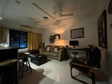 1 BHK Apartment For Rent in Bandra West Mumbai  8220308