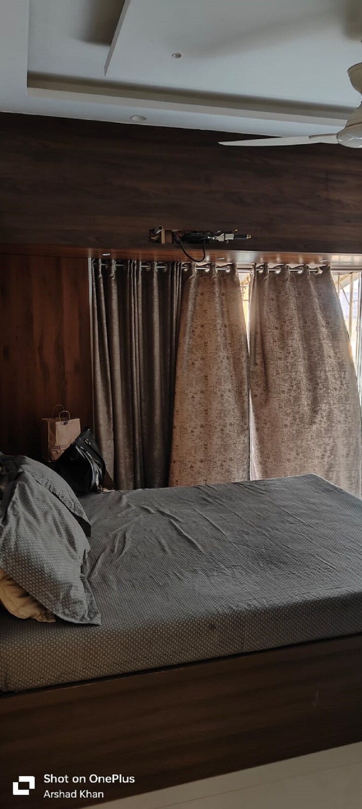 Bedroom, khar west 2.5 Bedroom 750 Sq.Ft. Apartment In Khar West Mumbai 8220338