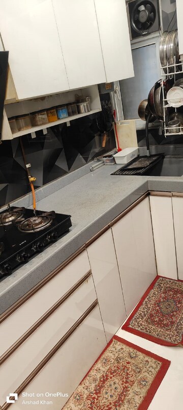 Kitchen in 2.5 BHK Apartment at Khar West – for Rent