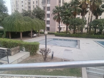 Balcony in 3.5 BHK Apartment at Unitech Horizon, Pi Greater Noida – for Sale