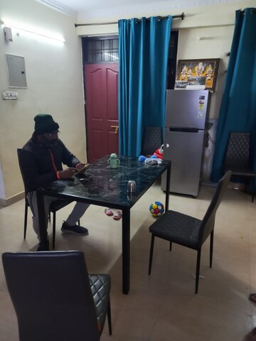 Master Bedroom in 2 BHK Apartment at Raj Ganga Surya Square, Gomti Nagar – for Rent