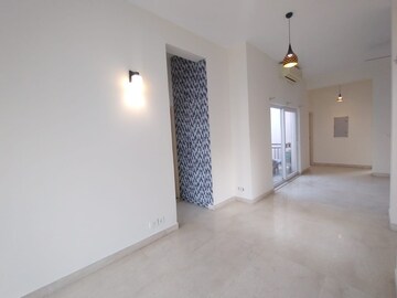 Room in 2 BHK Apartment at M3M Heights, Sector 65 – for Rent
