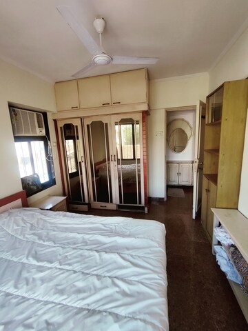 Bedroom in 2 BHK Apartment at Bandra West – for Rent