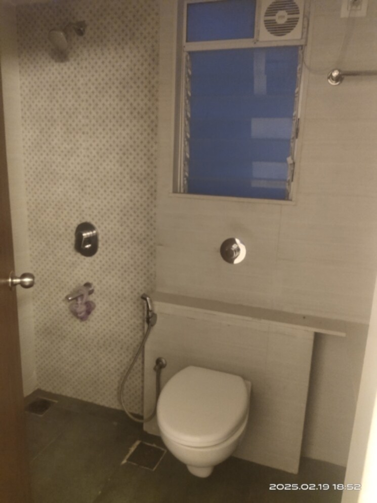 Bathroom, jagdale-amizra 2 Bedroom 685 Sq.Ft. Apartment In Vartak Nagar Thane 8220502