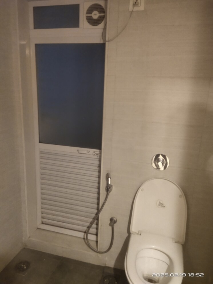 Bathroom, jagdale-amizra 2 Bedroom 685 Sq.Ft. Apartment In Vartak Nagar Thane 8220502