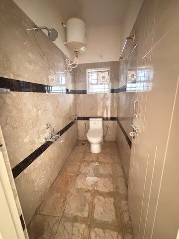 Bathroom in 1 BHK Apartment at Whitefield – for Rent