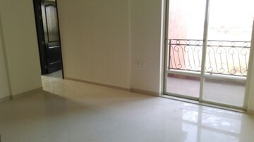 Room in 2 BHK Apartment at Nyati Elan, Wagholi – for Sale